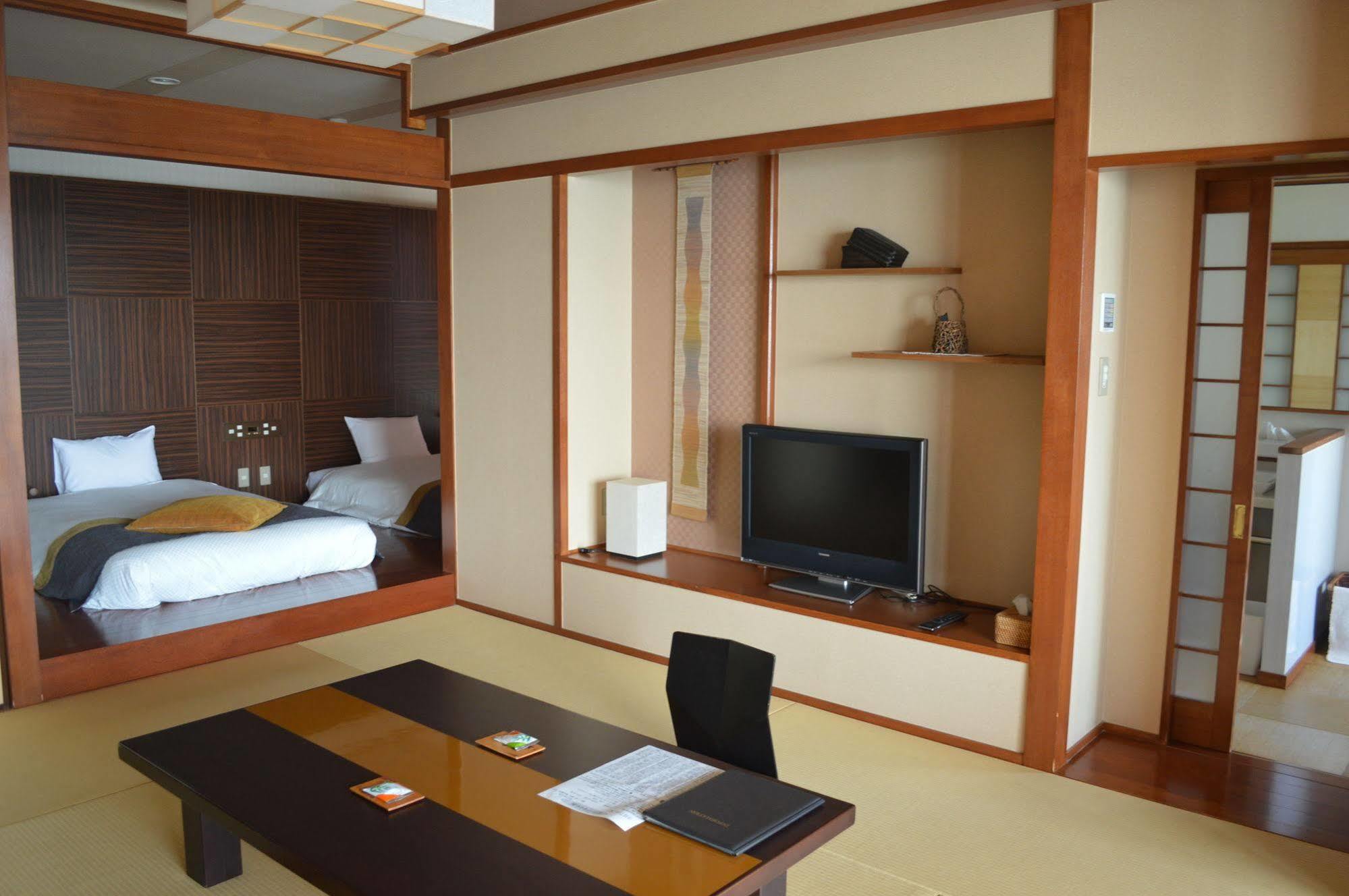 Tenku Hotel Kairo Тоносё Экстерьер фото